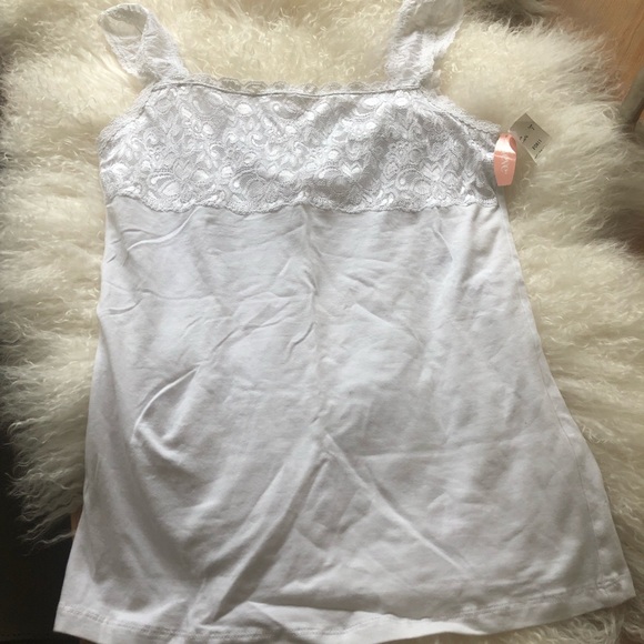 BNWT Lace embroidered Steve women’s casual Pajama top camisole in size medium!! - Picture 4 of 8